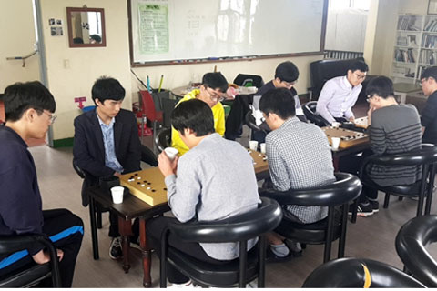 Giwoohoe members participating in the Ssangin Match, an exchange match with Inha University